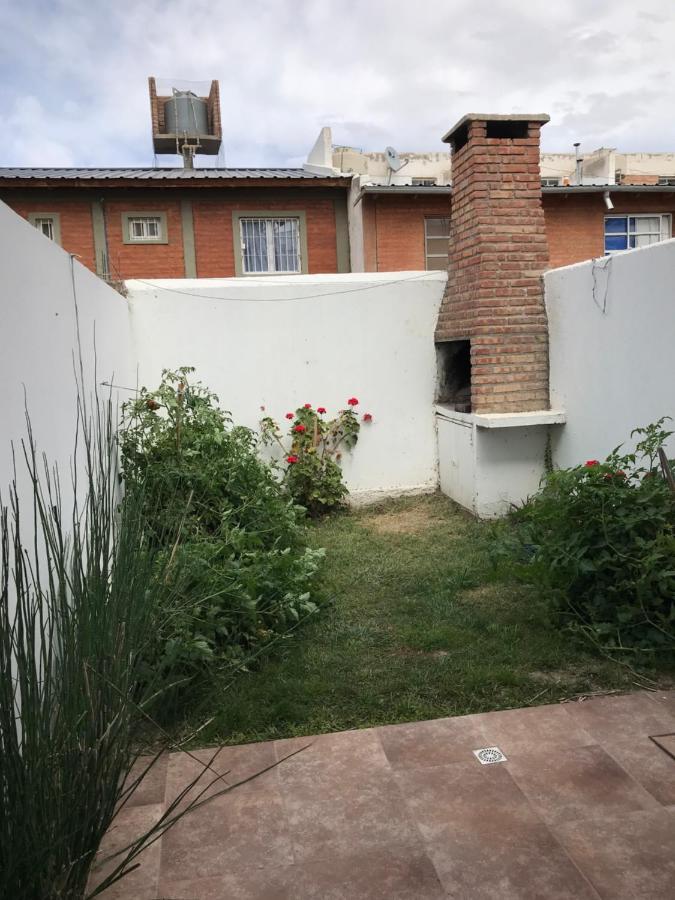 Neuquén N0D1Sp0Nibl3ヴィラ エクステリア 写真